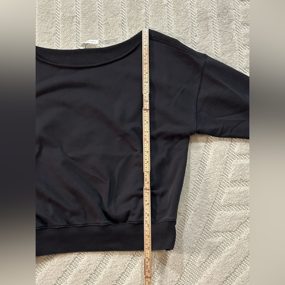 Fabletics Year Round Terry Off Shoulder Sweatshirt in Black - M - Picture 12 of 12
